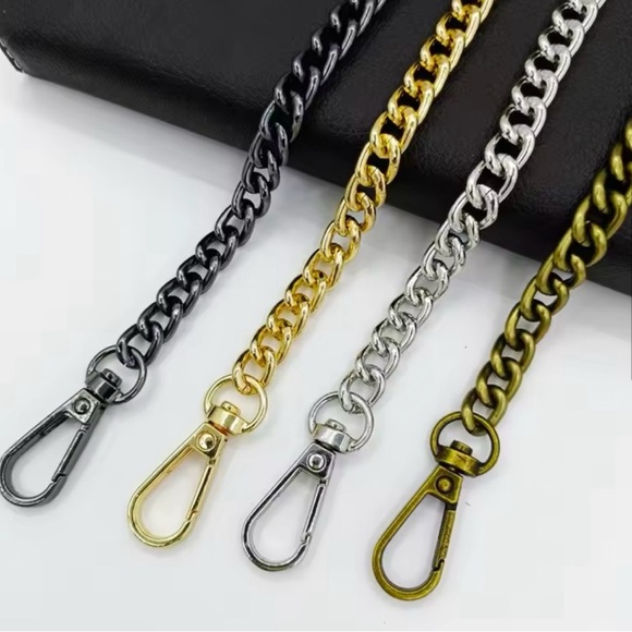 Handbags - Chain ⛓️‍💥 47” Bags/Wallets